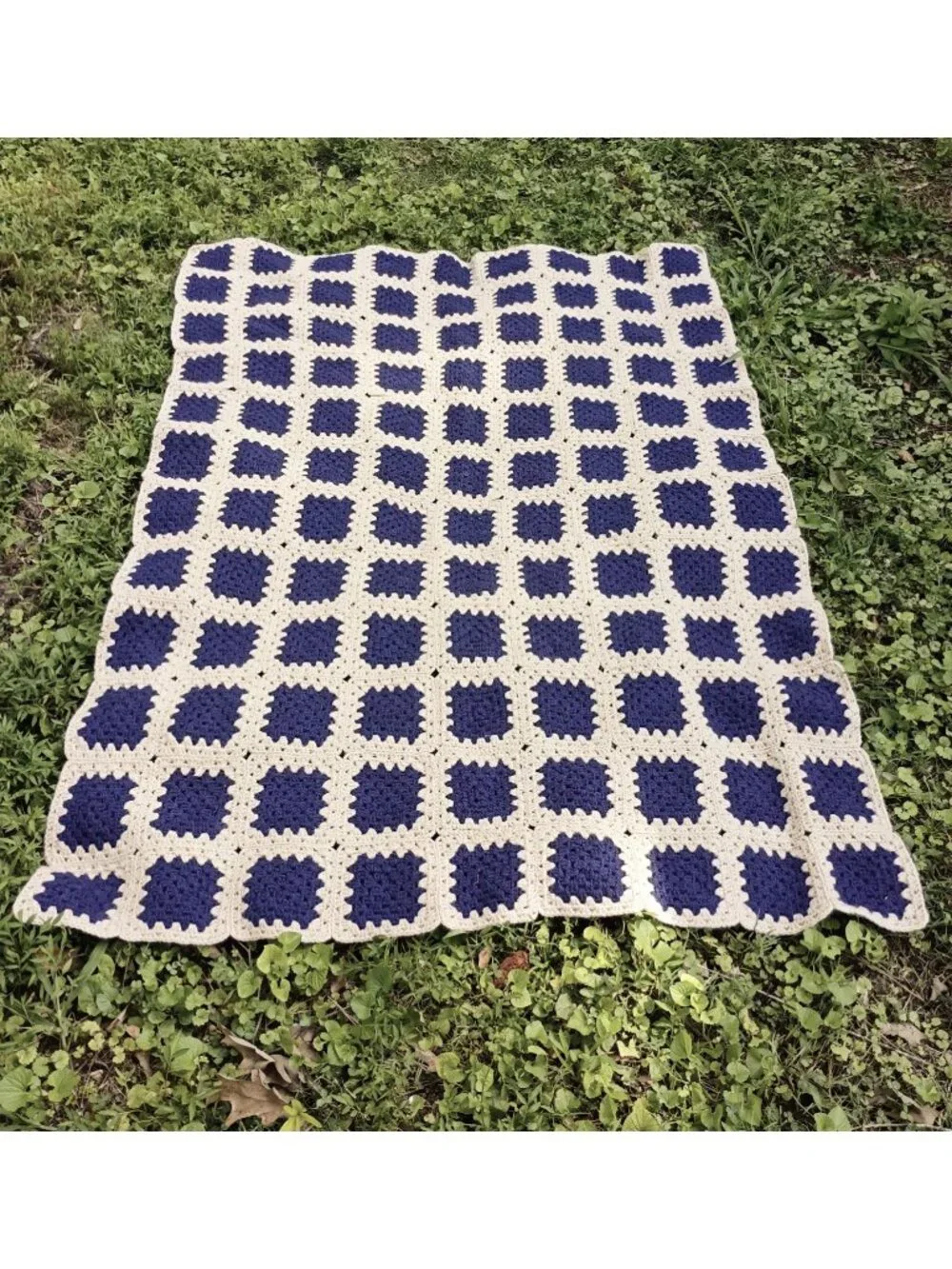 Handmade Heavy Crotchet Granny Square Afghan Blanket 84 x 63 Navy Blue Beige